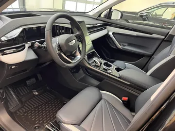 Купить Geely Atlas, II Черный 2.0 AMT (200 л.с.) от 3674190 ₽. в Орске