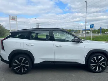 Купить Geely Atlas, II Белый 2.0 AMT (200 л.с.) от 3267190 ₽. в Орске