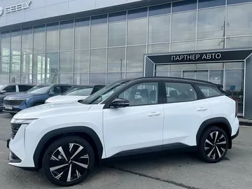 Купить Geely Atlas, II Белый 2.0 AMT (200 л.с.) от 3267190 ₽. в Орске