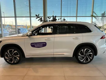 Купить Geely Monjaro Белый 2.0 AT (238 л.с.) 4WD от 4402190 ₽. в Орске