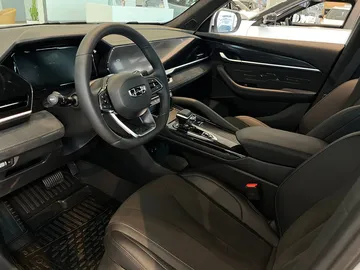 Купить Geely Monjaro Белый 2.0 AT (238 л.с.) 4WD от 3899990 ₽. в Орске